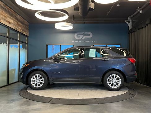 Used 2019 Chevrolet Equinox LS image 6