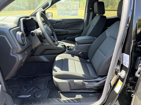 New 2026 Chevrolet Colorado Trail Boss AWD/4WD image 9