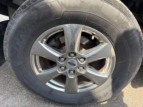 Used 2020 Ford F150 Lariat AWD/4WD image 13