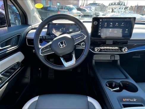 Used 2024 Honda Prologue Touring image 17