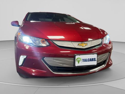 Used 2018 Chevrolet Volt Premier w/ Driver Confidence Package FWD image 43