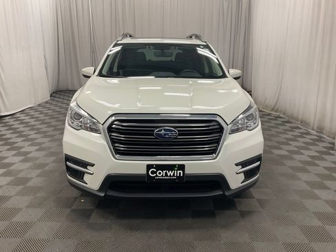 Used 2019 Subaru Ascent Premium w/ Popular Package #2 AWD/4WD image 2