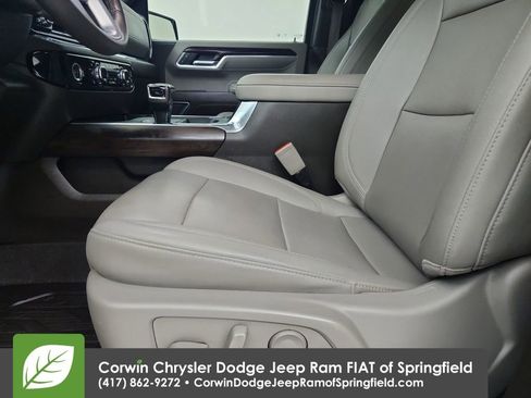 Used 2022 GMC Sierra 1500 SLT w/ SLT Convenience Package image 20