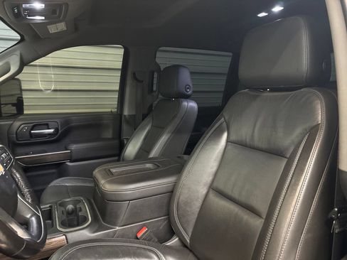 Used 2020 Chevrolet Silverado 2500 LT w/ All Star Edition AWD/4WD image 11