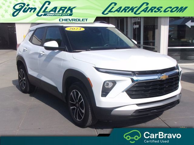 Certified 2024 Chevrolet TrailBlazer LT w/ LT Cold Weather Package AWD/4WD image 1