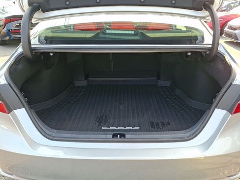 Used 2021 Toyota Camry XSE FWD image 21