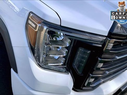 Used 2020 GMC Sierra 2500 AT4 w/ Technology Package image 28