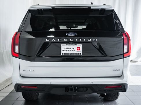 Used 2025 Ford Expedition Max Active image 5