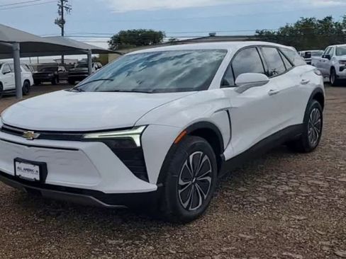New 2025 Chevrolet Blazer EV LT FWD image 4
