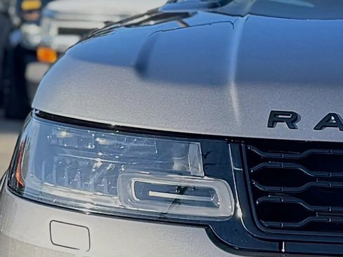 Used 2018 Land Rover Range Rover Sport Supercharged image 4