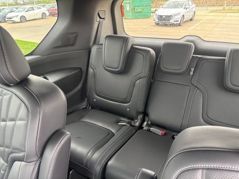 New 2026 Nissan Armada PRO-4X AWD/4WD image 11