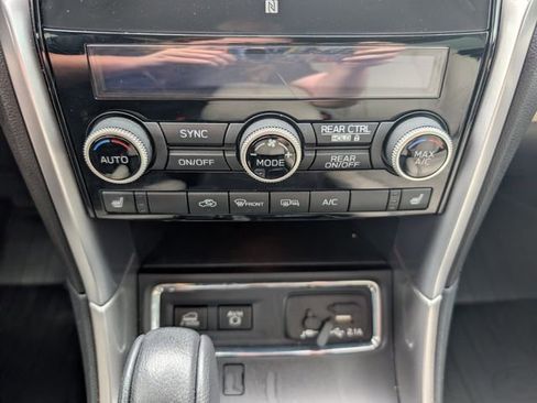 Certified 2021 Subaru Ascent Limited w/ Popular Package #2 image 17