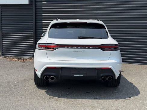 Certified 2023 Porsche Macan S AWD/4WD image 8