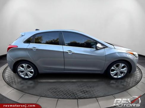 Used 2013 Hyundai Elantra GT w/ Style Pkg FWD image 6