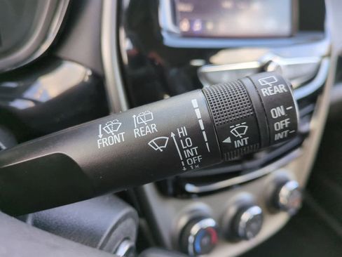 Used 2022 Chevrolet Spark LT image 25