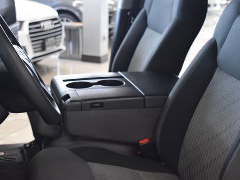 Used 2016 Toyota Tundra SR image 44