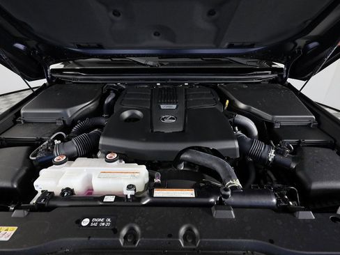 Used 2025 Lexus GX 550 w/ Accessory Package (2T) image 51