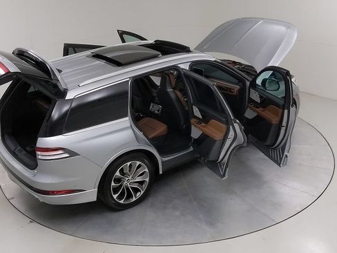Used 2023 Lincoln Aviator Grand Touring w/ Equipment Group 301A AWD/4WD image 55