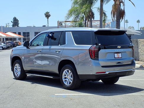 Used 2025 Chevrolet Tahoe LT AWD/4WD image 4