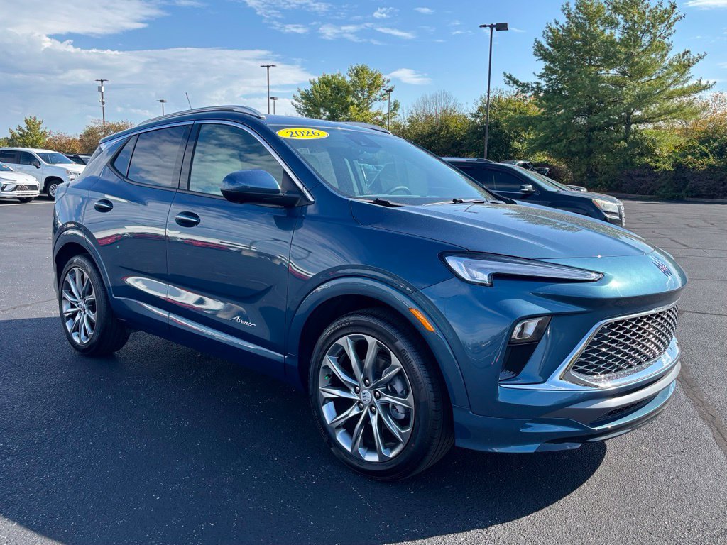 Used 2026 Buick Encore GX Avenir w/ Avenir Technology Package FWD image 8