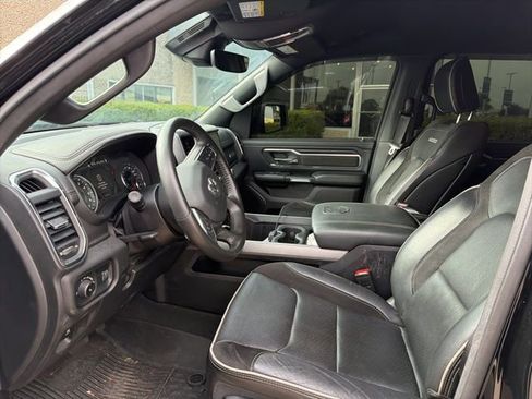 Used 2024 RAM 1500 Laramie RWD image 9