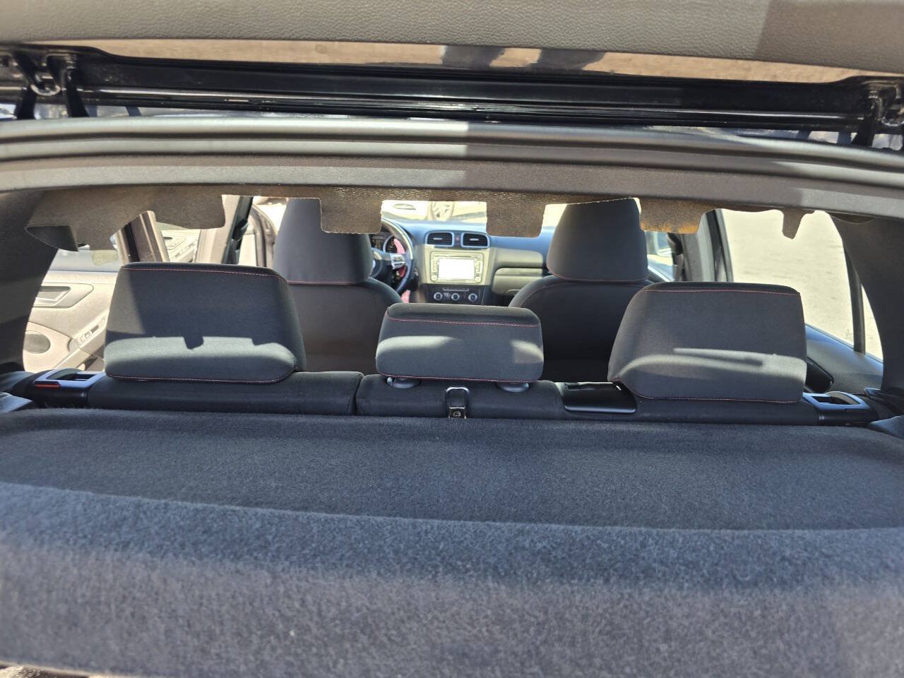 Used 2013 Volkswagen Golf 4-Door FWD image 23