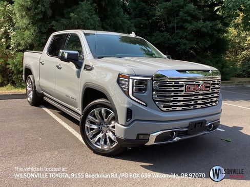 Used 2025 GMC Sierra 1500 Denali w/ Denali Reserve Package AWD/4WD image 1
