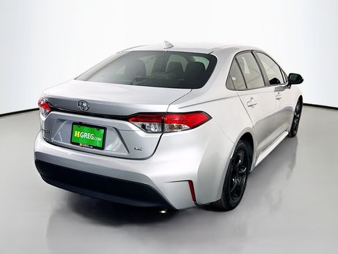 Used 2024 Toyota Corolla LE FWD image 10