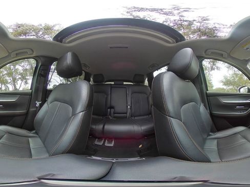 Used 2025 MAZDA CX-70 3.3 Turbo w/ Preferred Package image 36