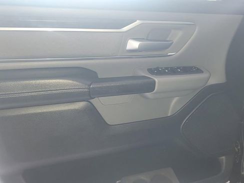 Used 2019 RAM 1500 Big Horn image 10