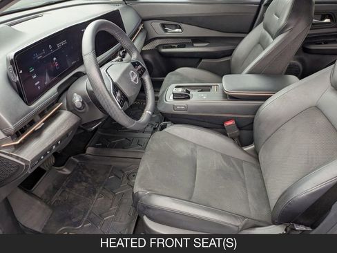 Used 2024 Nissan Ariya AWD image 14