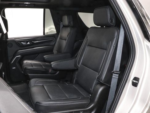 Used 2021 GMC Yukon Denali w/ Denali Premium Package image 22