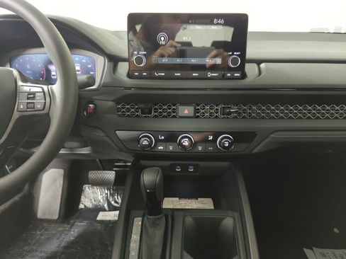 New 2025 Honda Accord LX image 17