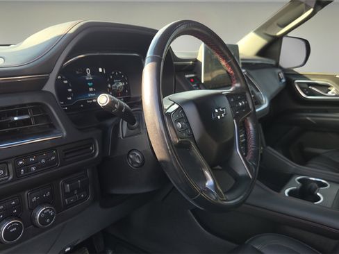 Used 2022 Chevrolet Tahoe RST w/ Luxury Package image 28