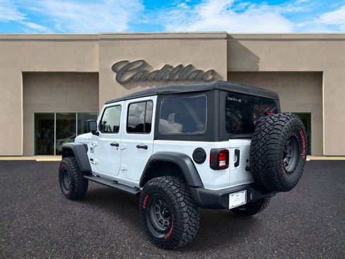 Used 2021 Jeep Wrangler Unlimited Sport image 5