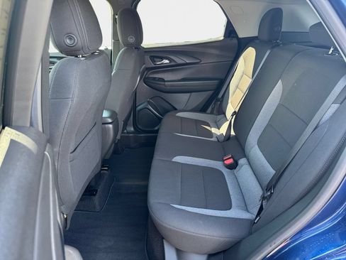 Used 2023 Chevrolet TrailBlazer LT FWD image 20