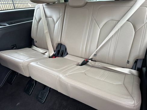 Used 2023 Ford Expedition Max Limited image 14