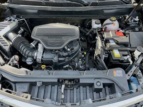 Certified 2023 Cadillac XT5 Premium Luxury AWD/4WD image 10