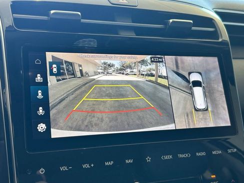 Used 2022 Hyundai Tucson Limited w/ Cargo Package FWD image 7