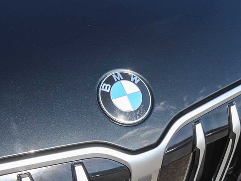 Used 2025 BMW X1 xDrive28i w/ Convenience Package image 11