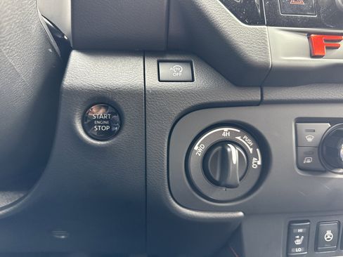 New 2026 Nissan Frontier PRO-4X w/ Pro-4x Convenience Package image 17