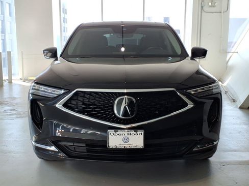 Used 2024 Acura MDX SH-AWD w/ Technology Package image 2