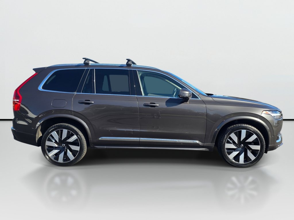 Used 2023 Volvo XC90 T8 Ultimate w/ Lounge Package AWD/4WD image 6