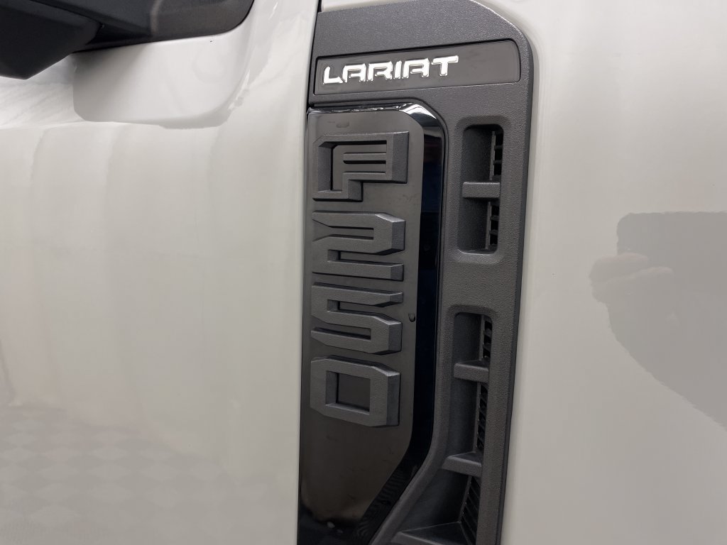Used 2025 Ford F250 Lariat w/ Lariat Ultimate Package AWD/4WD image 53