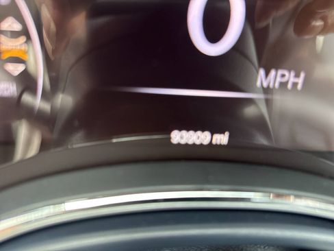 Used 2014 Jeep Grand Cherokee Overland w/ Advanced Technology Group AWD/4WD image 33