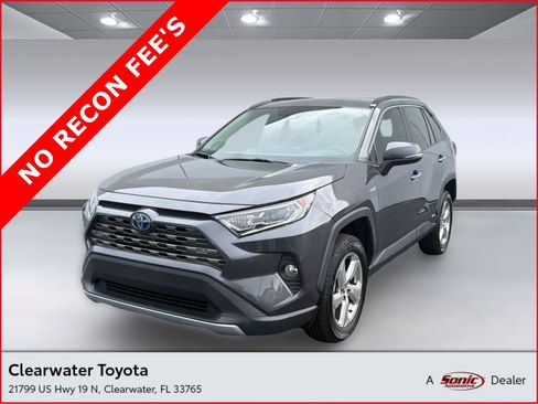 Used 2020 Toyota RAV4 Limited AWD/4WD image 1