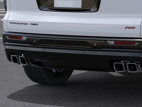 New 2026 Chevrolet Traverse RS AWD/4WD image 14