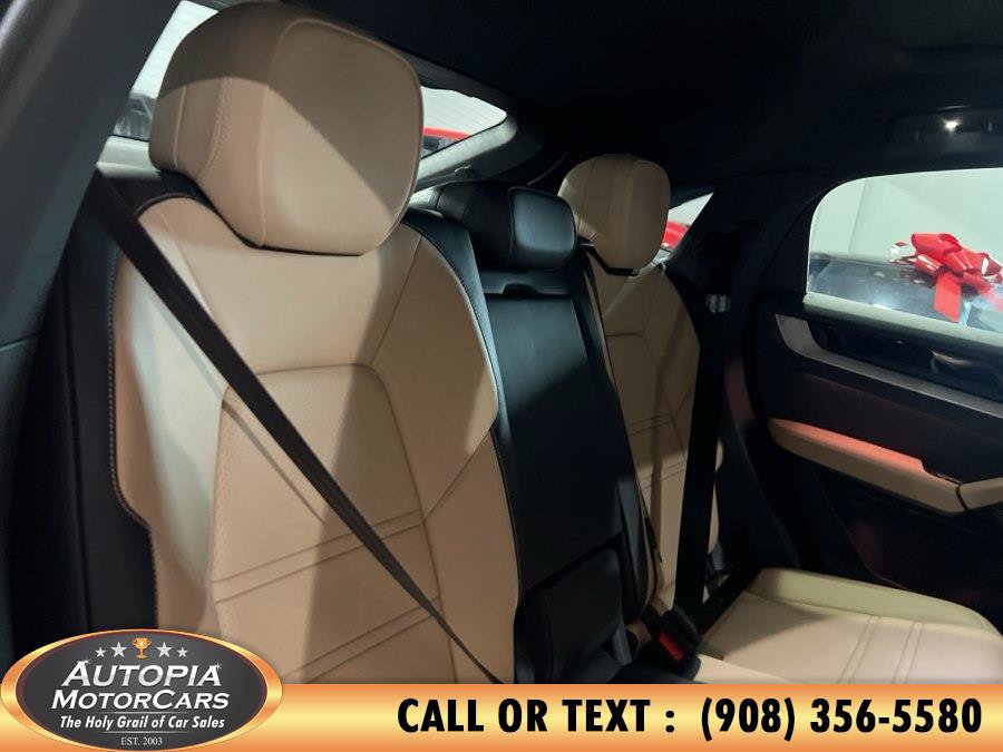 Used 2025 Porsche Cayenne S AWD/4WD image 15