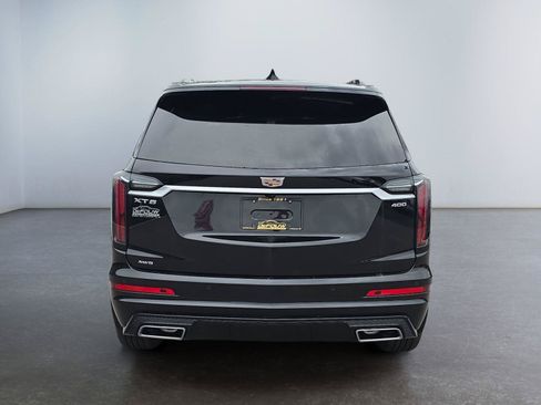 Used 2025 Cadillac XT6 Sport w/ LPO, Floor Liner Package AWD/4WD image 4