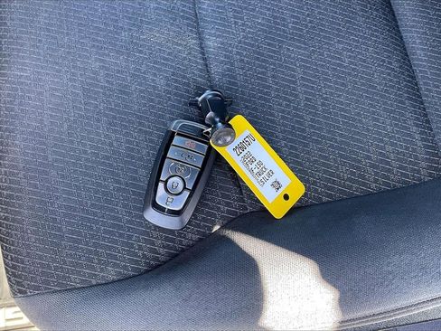 Used 2022 Ford F150 XLT w/ Equipment Group 302A High image 34